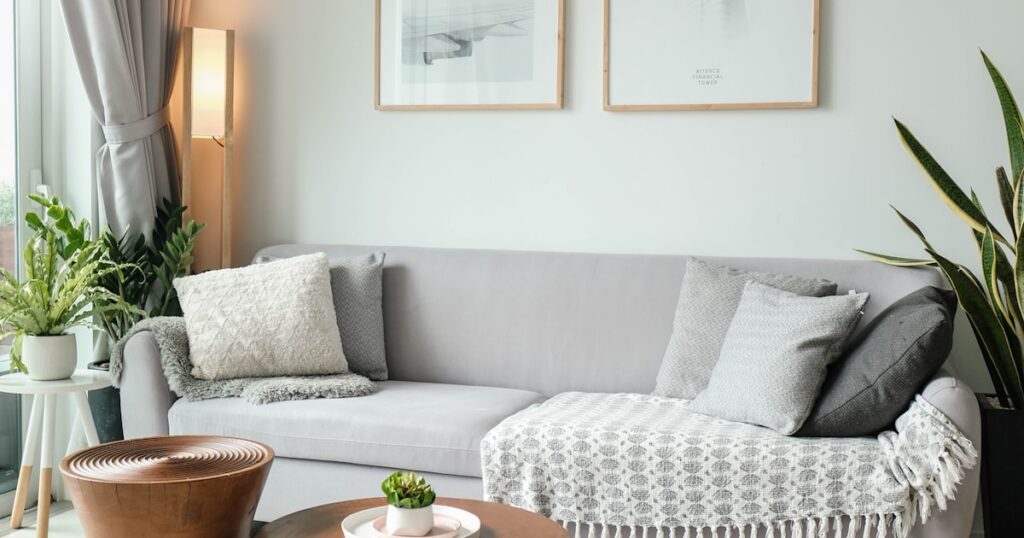 A bright, freshly cleaned modern Melbourne living room kept fresh between deep cleans — o2ocleaning deep cleaning Melbourne